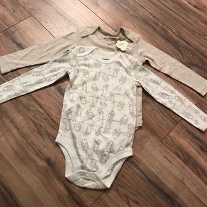 2x Organic cotton Bodysuit, 12-24m